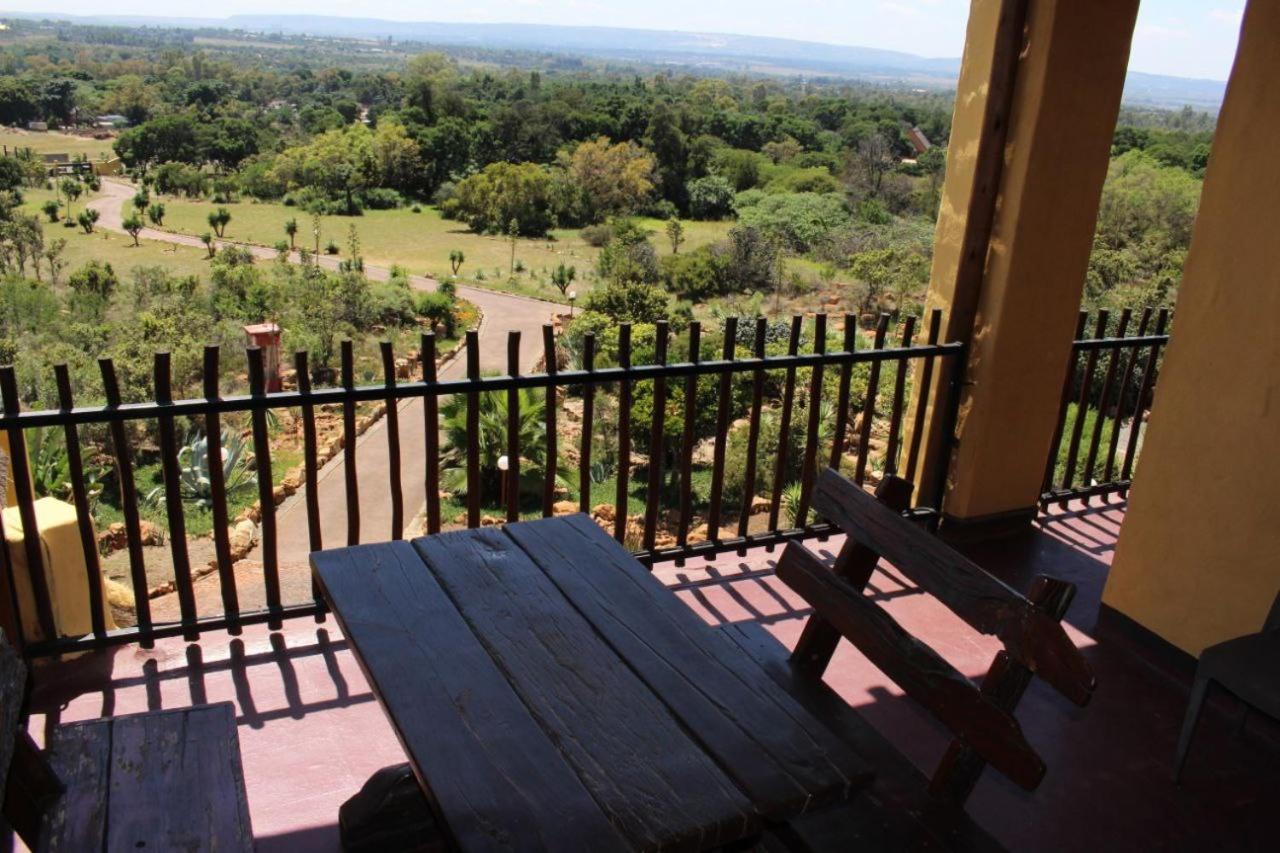 Ndlovu Lodge Pretoria-Noord Buitenkant foto